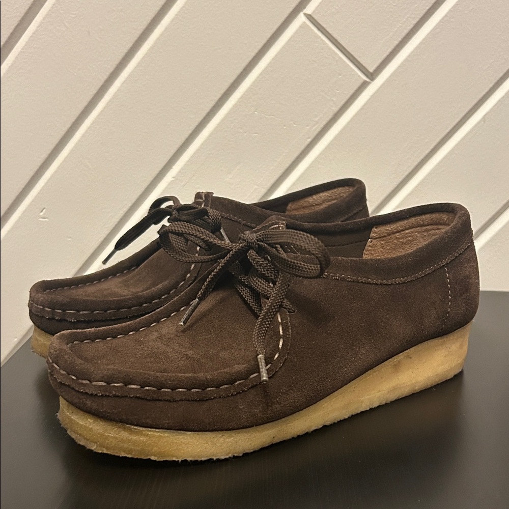 Women’s Clarks Suede Originals Wallabee